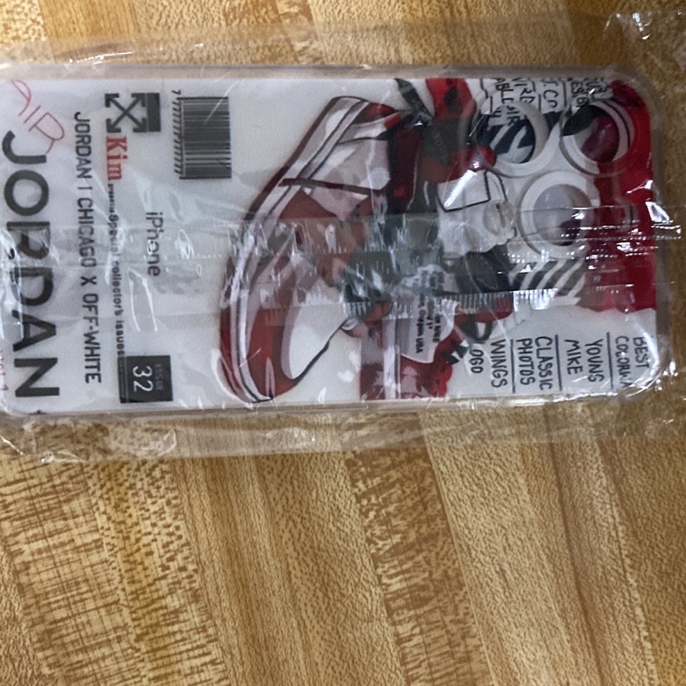 iPhone 12 Pro Max case - Picture 3 of 4